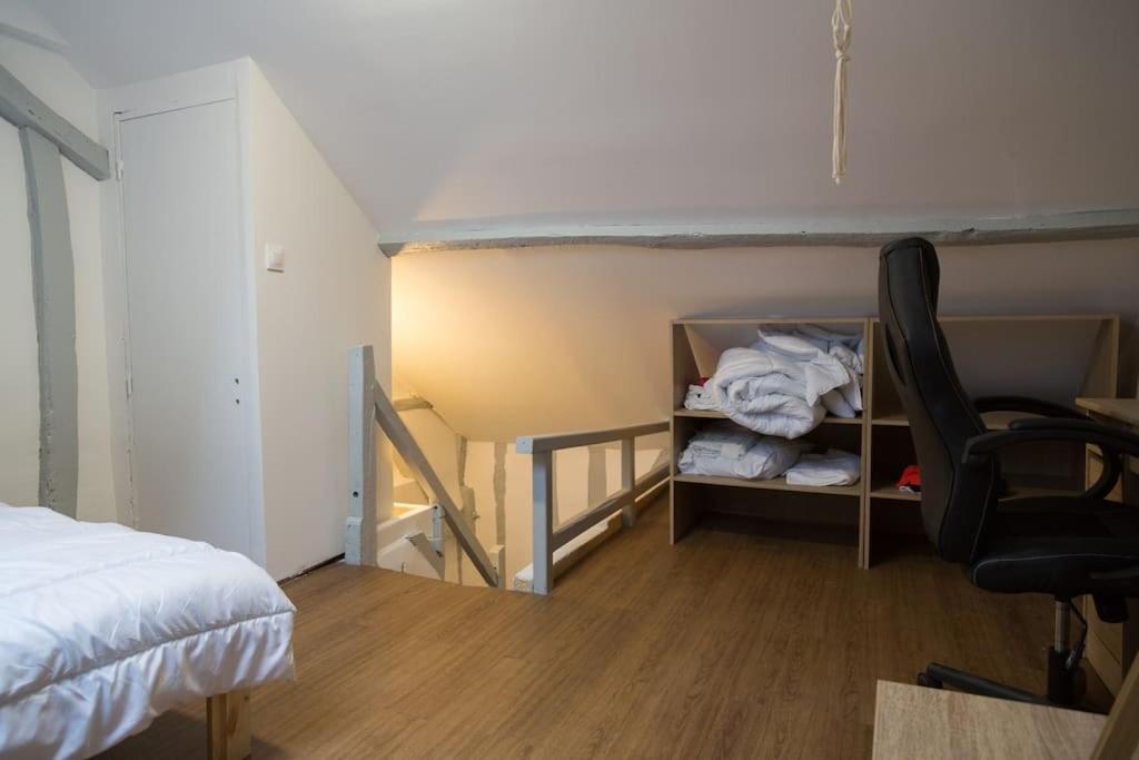 Maison De Ville Calme Rouen St.Paul 2Ch Proche Chu ภายนอก รูปภาพ